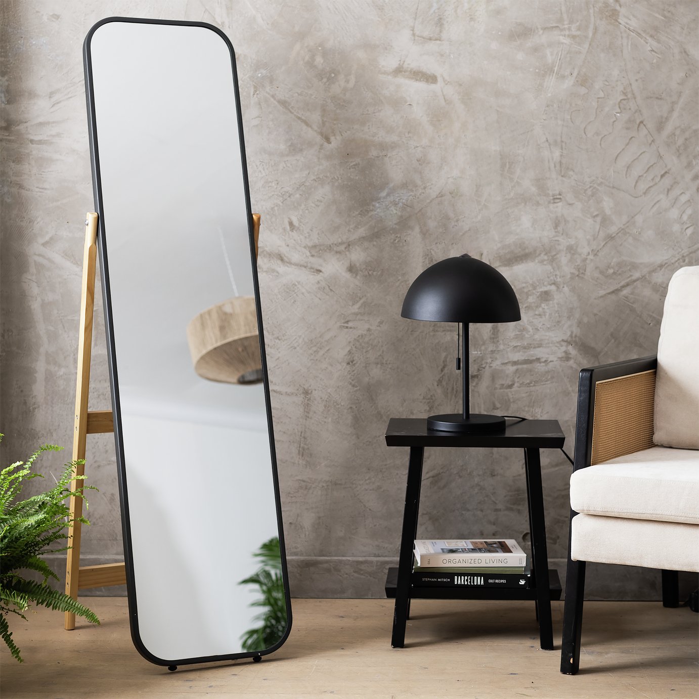 standing mirror