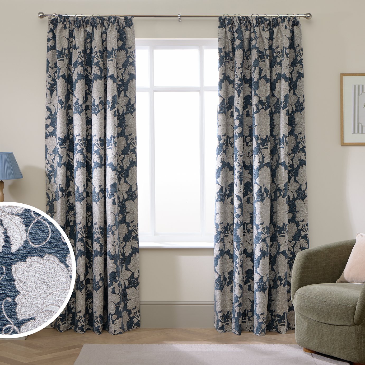 Argos Home Traditional Floral Blackout Pencil Pleat Curtain - Navy - 229x137cm
