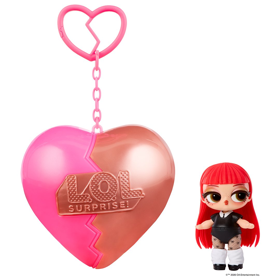 L.O.L. Surprise! Music Festival Headliners Jennie and Rosalía Doll