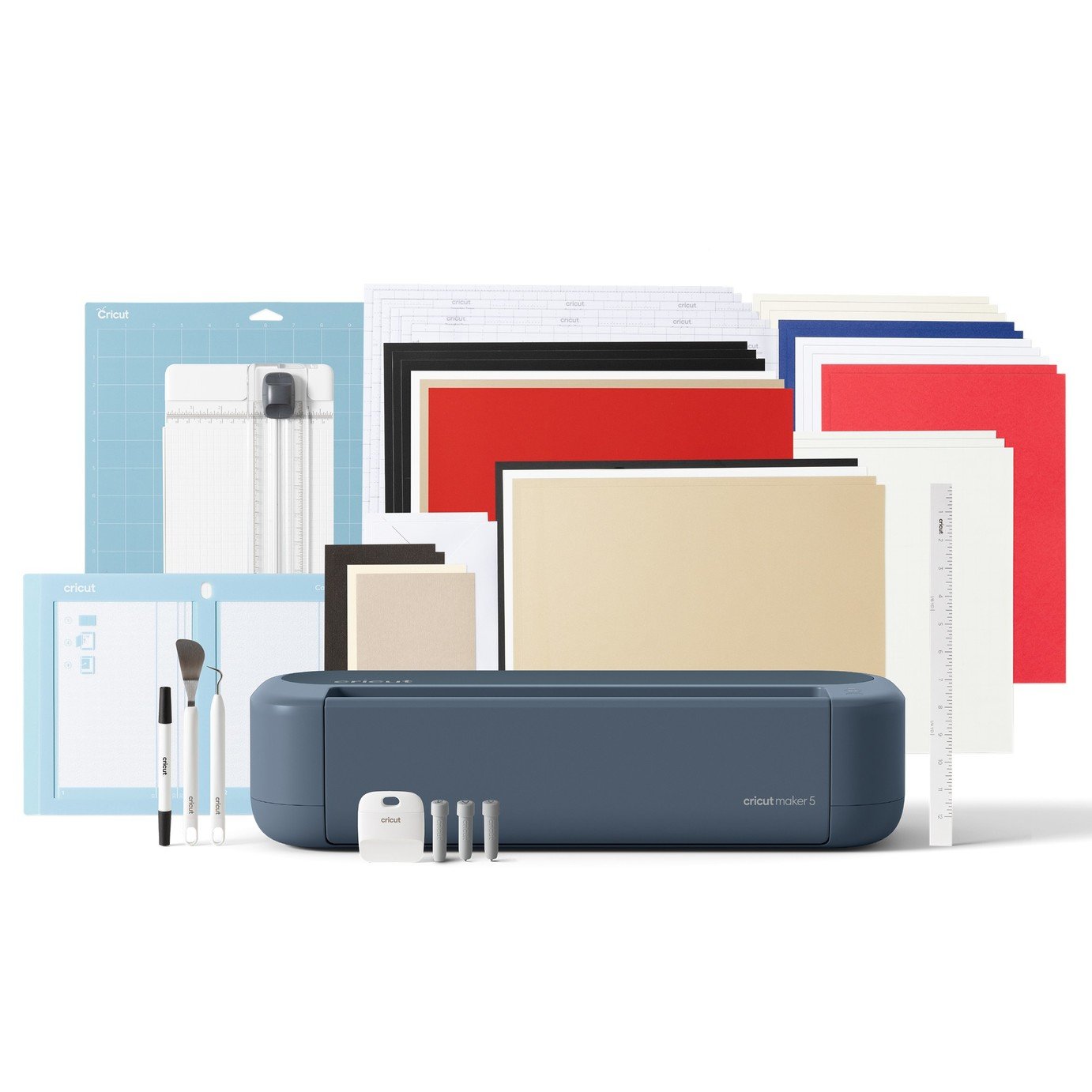 Cricut Maker 5 Essential Bundle