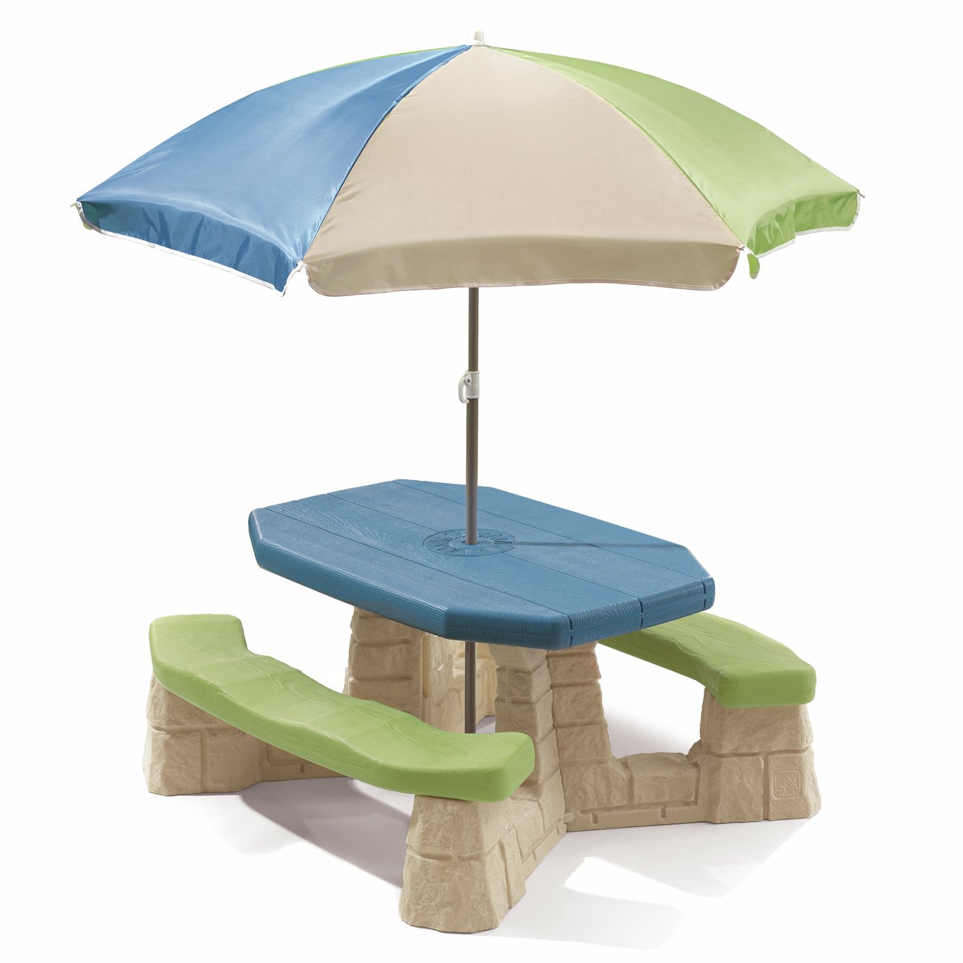 Step2 Nature Picnic Table with Blue Umbrella