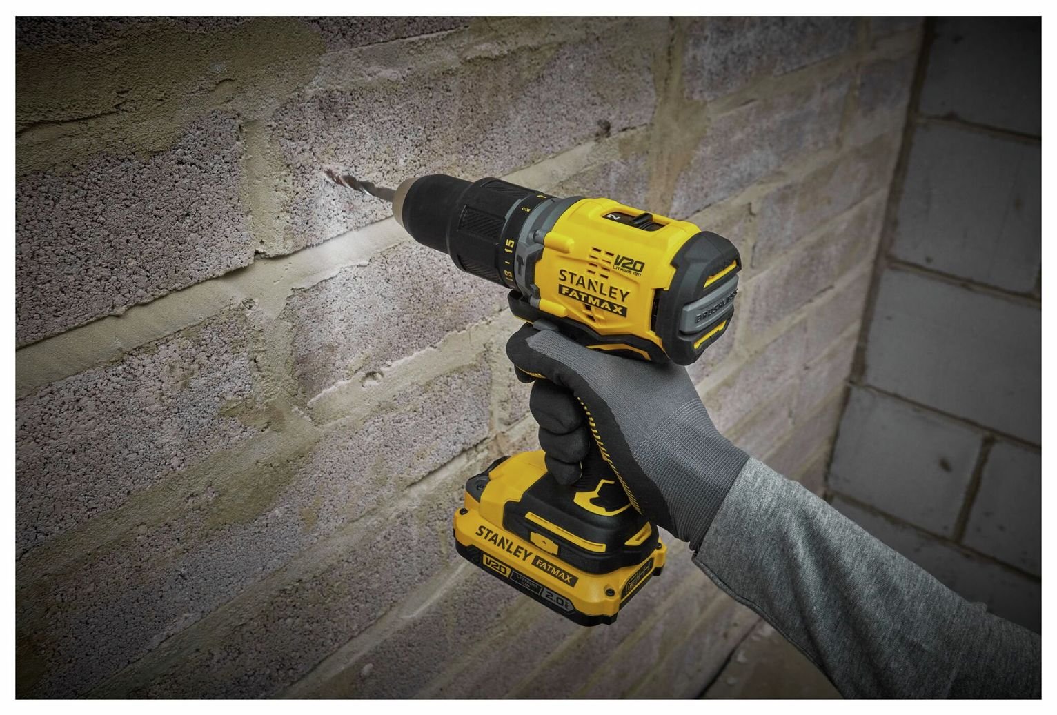 Stanley Fatmax 18V Cordless Brushless Hammer Drill Set