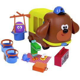 Hey Duggee Bus, Park and Picnic Play Set