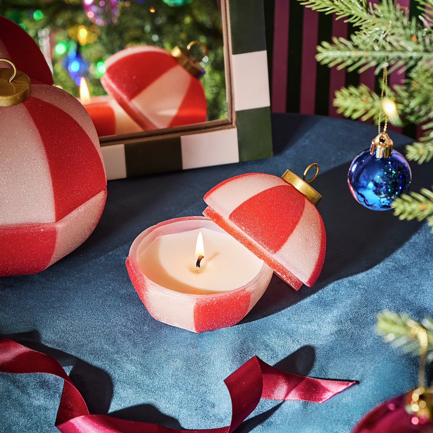 Argos Home Christmas Bauble Small Candle - Christmas Cookie