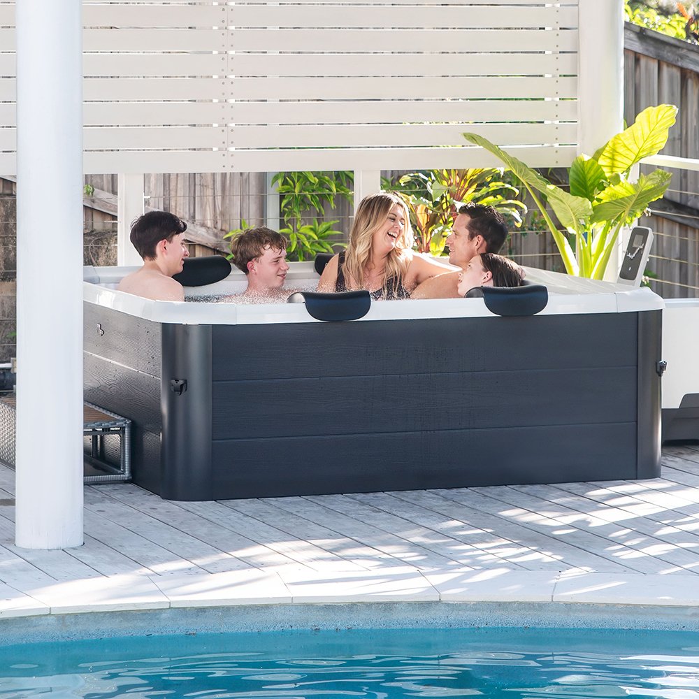 MSPA OSLO Aero Plus Frame 6-Person Hot Tub