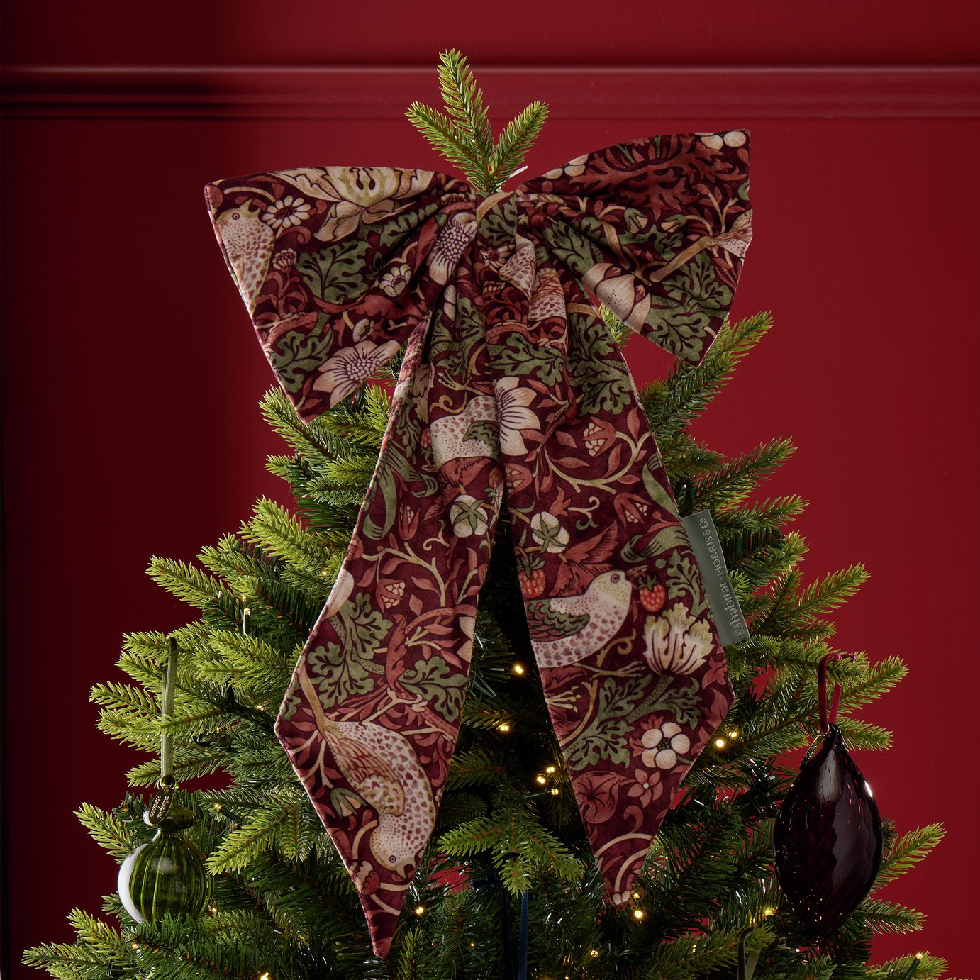 Habitat x Morris & Co. Printed Large Bow Tree Topper