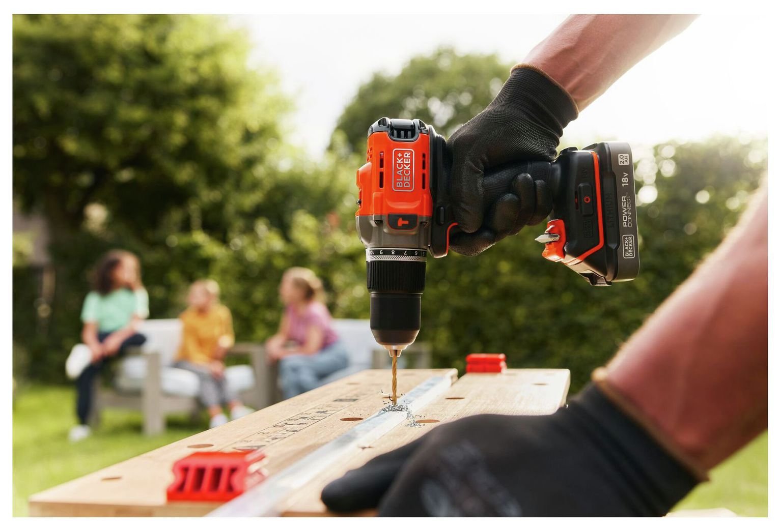 Black + Decker 18V Cordless Hammer Drill