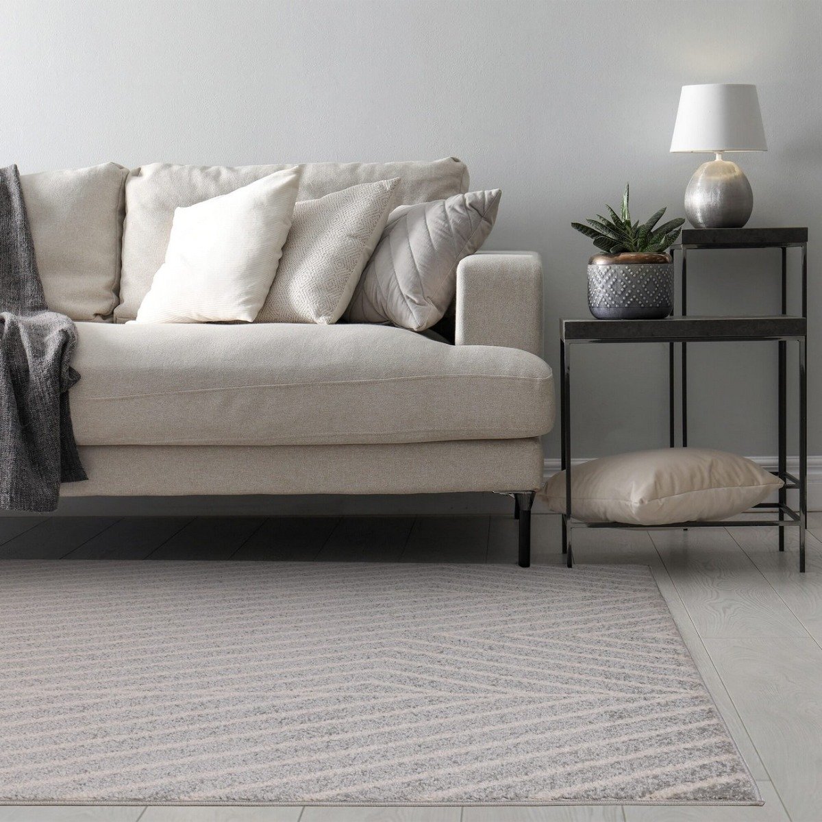Mega Flooring Grey Modern Striped Rug - 160 x 230cm