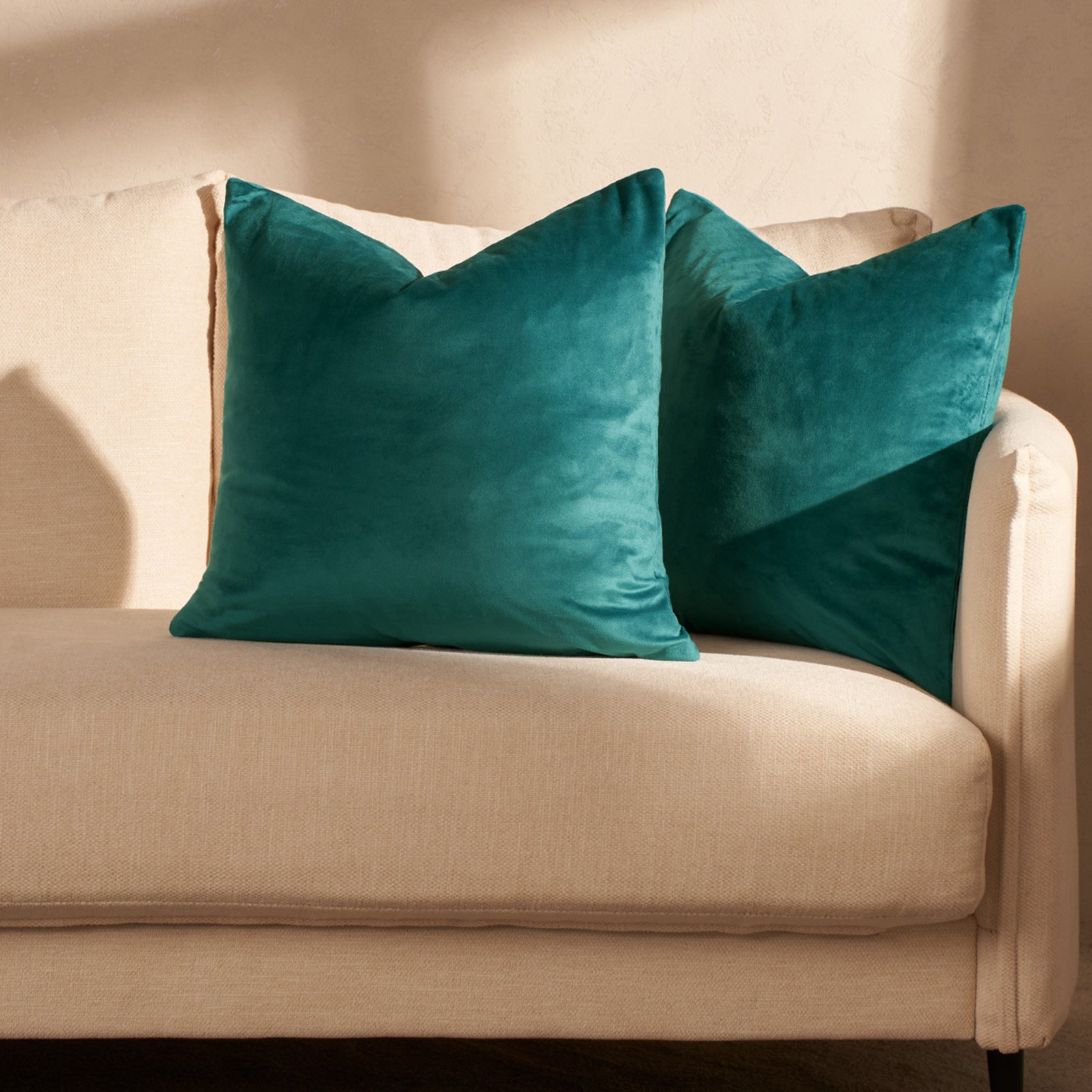 OHS 2 Pack Matte Velvet Cushion Covers 45 x 45cm - Teal