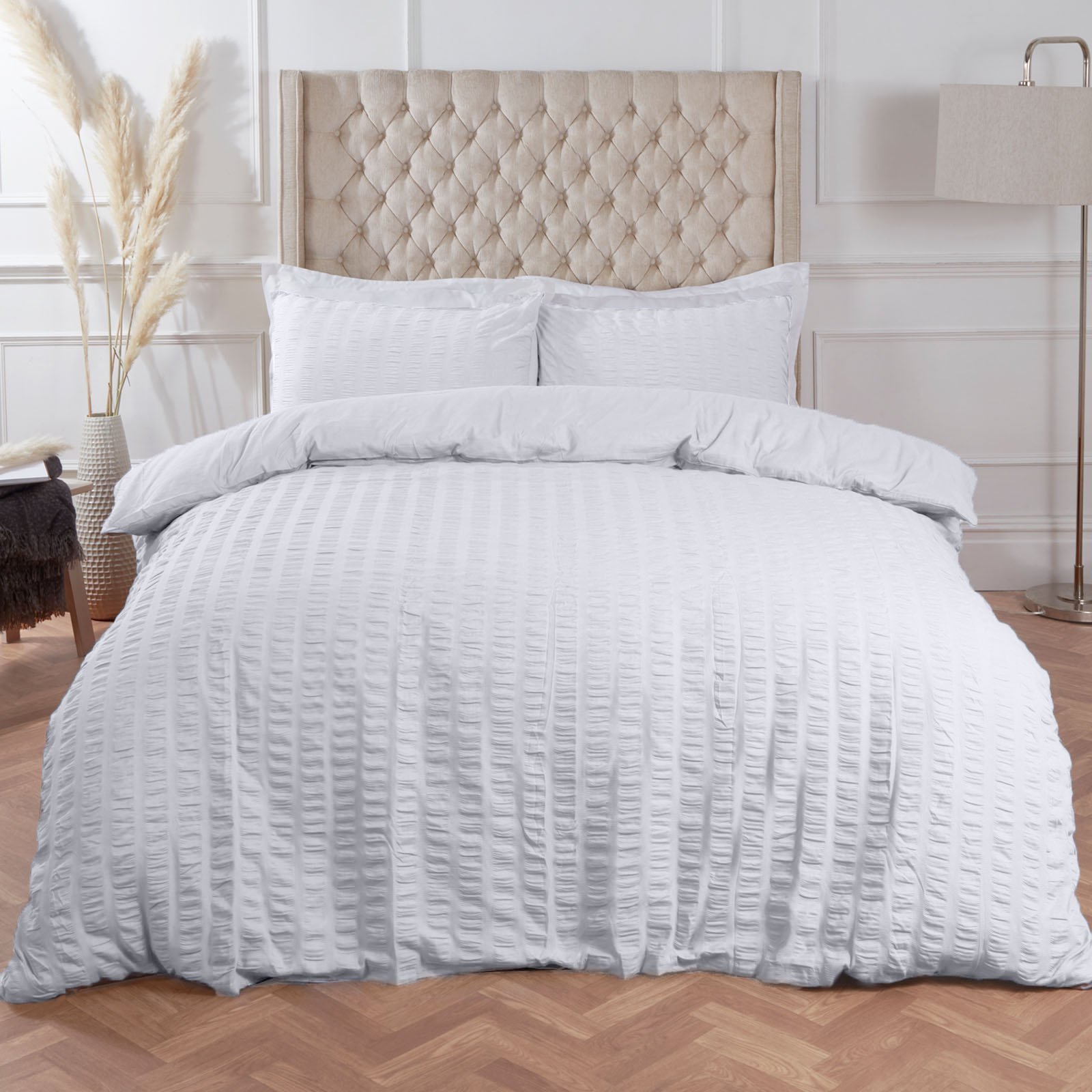 OHS Seersucker Duvet Cover Set - White - Double