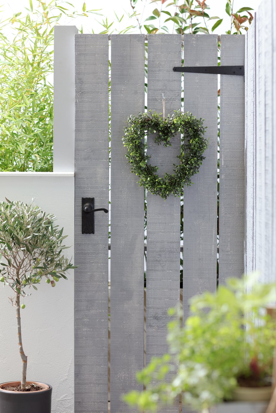 Garden by Sainsbury's Faux Heart Topiary