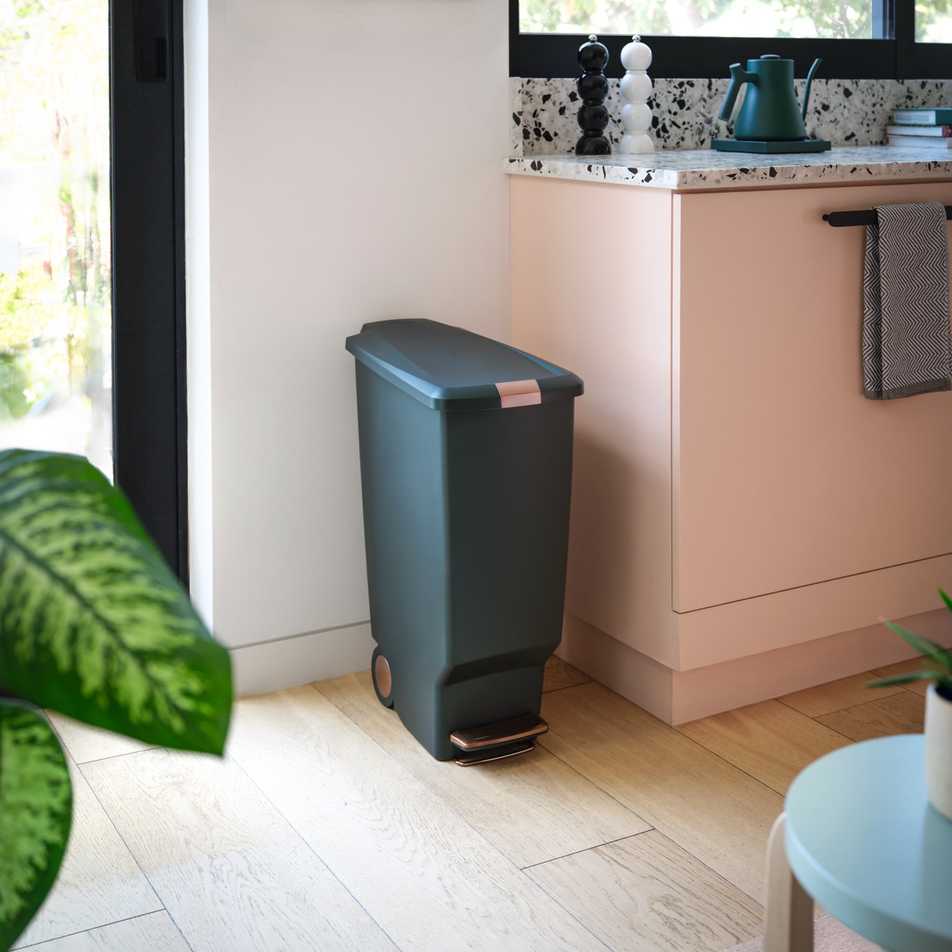 Simplehuman 40 Litre Slim Plastic Pedal Bin - Green