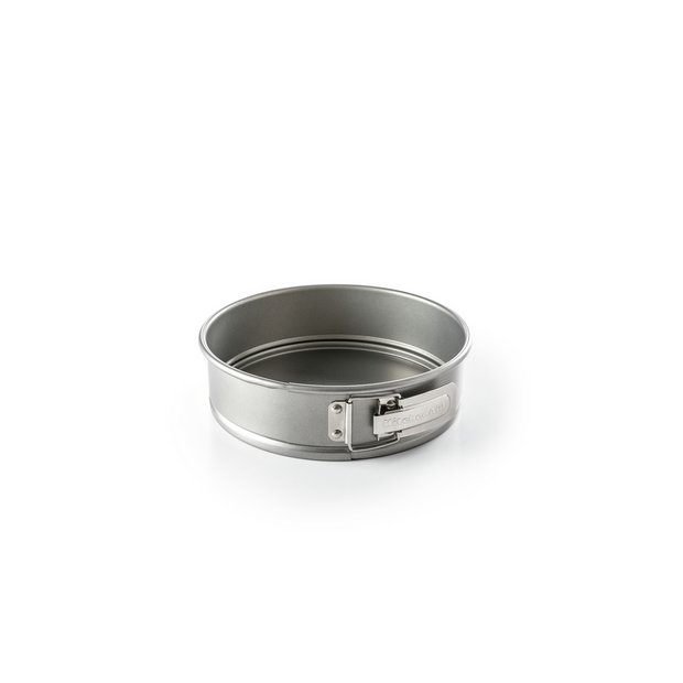 Argos on sale cake tins