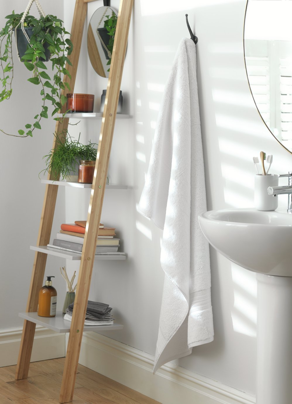 Habitat Luxury Lyocell Bath Towel - White