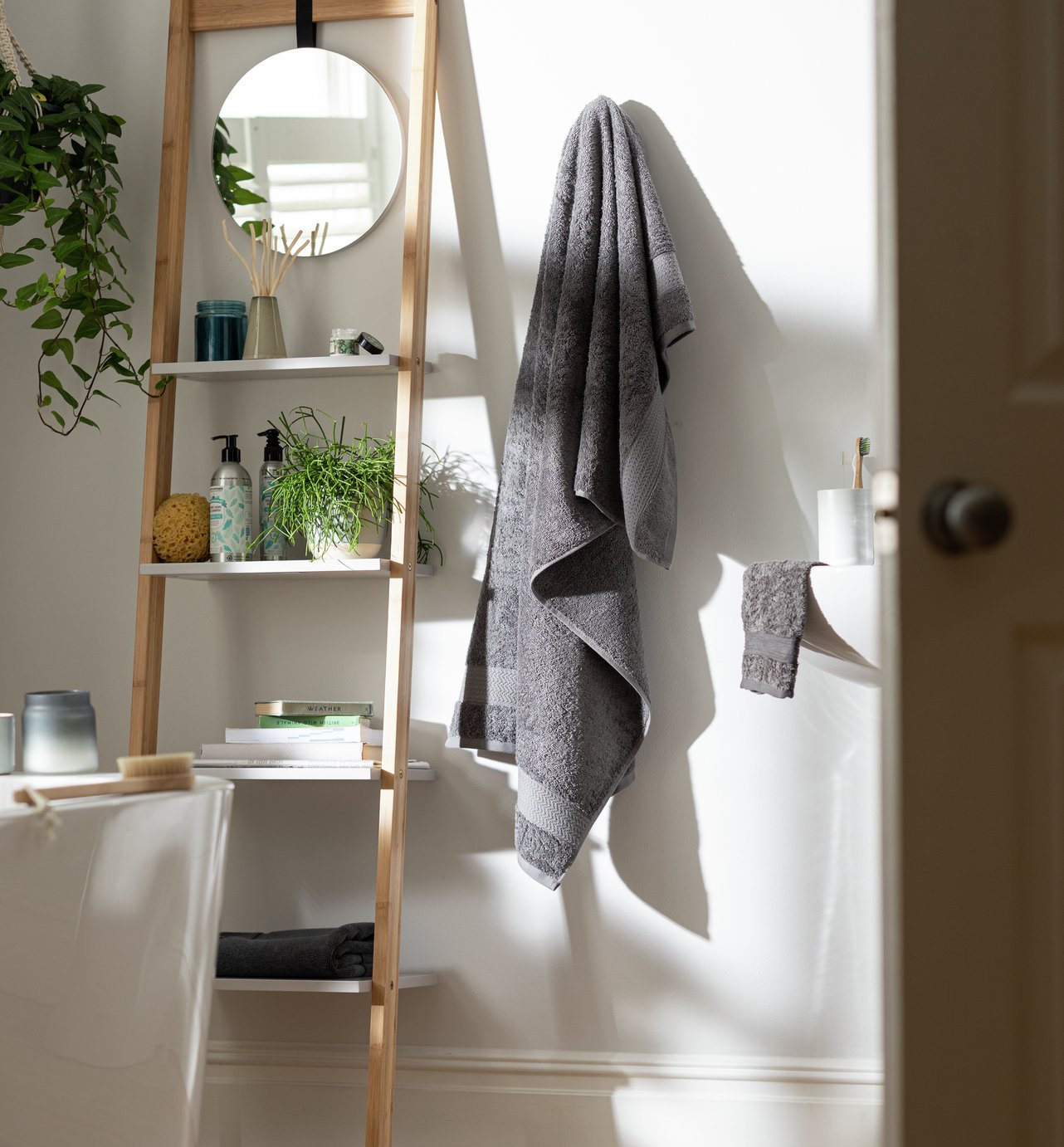 Habitat Hygro Anti Microbial Bath Towel - Grey