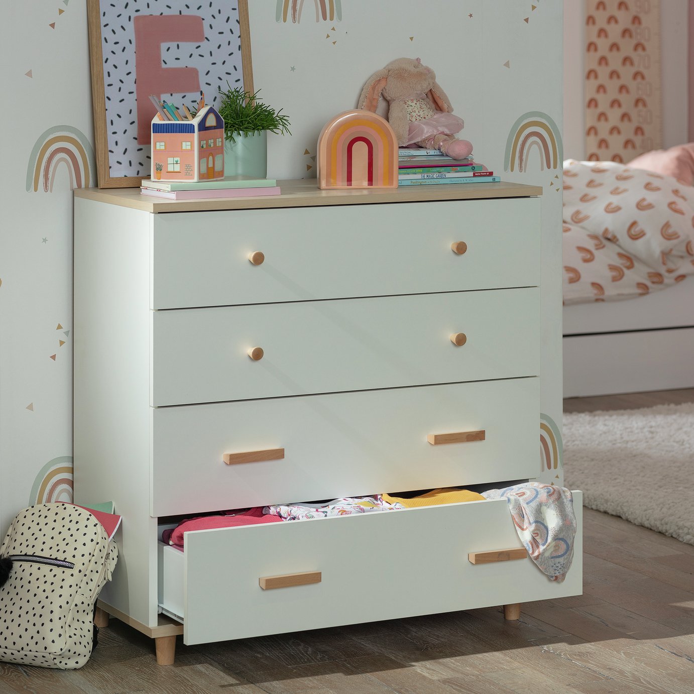 Habitat Melby 4 Drawer Chest - White and Acacia