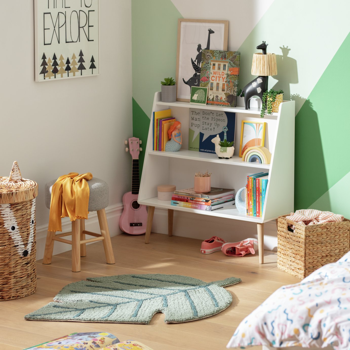 Habitat Kids Leaf Shaped Green Cut Pile Rug - 80x110cm