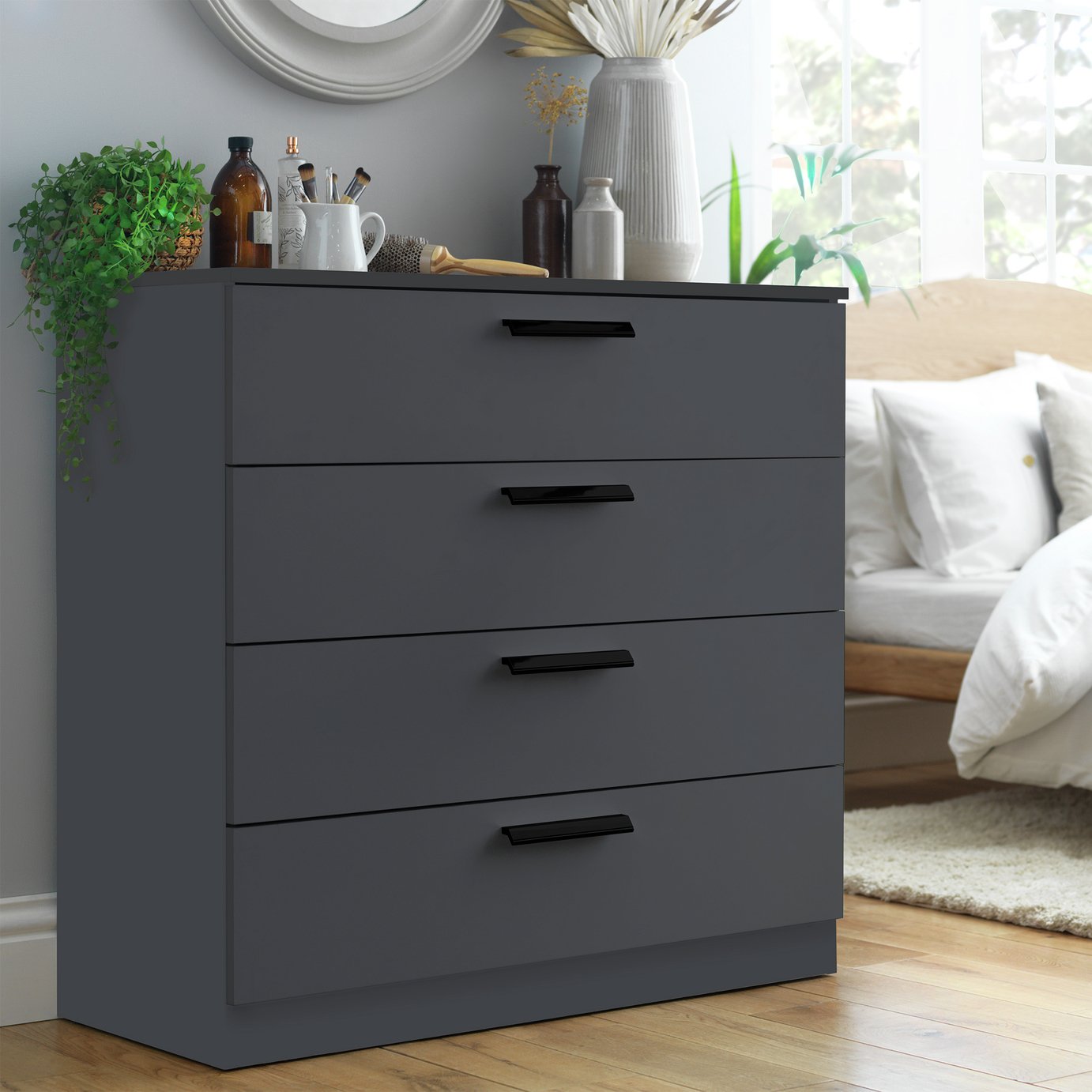 Habitat Munich 4 Drawer Chest