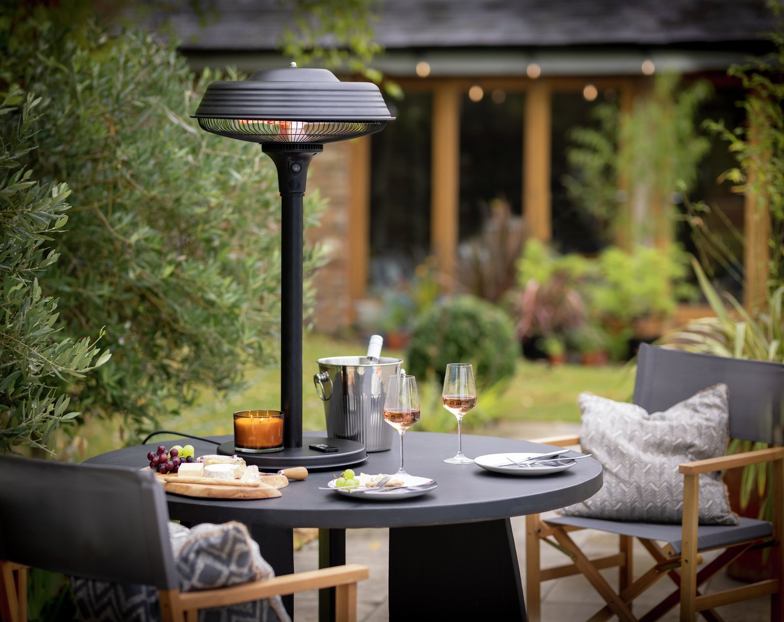 Parasol Heater Argos Electric Garden Heater Buy La Hacienda