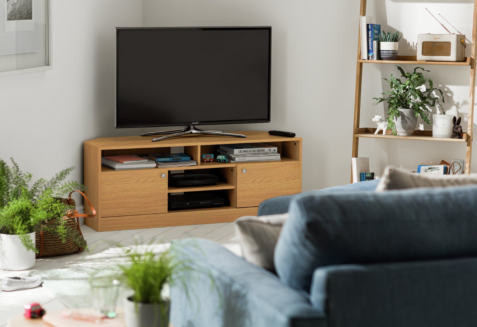 Argos Home Corners 2 Door TV Unit