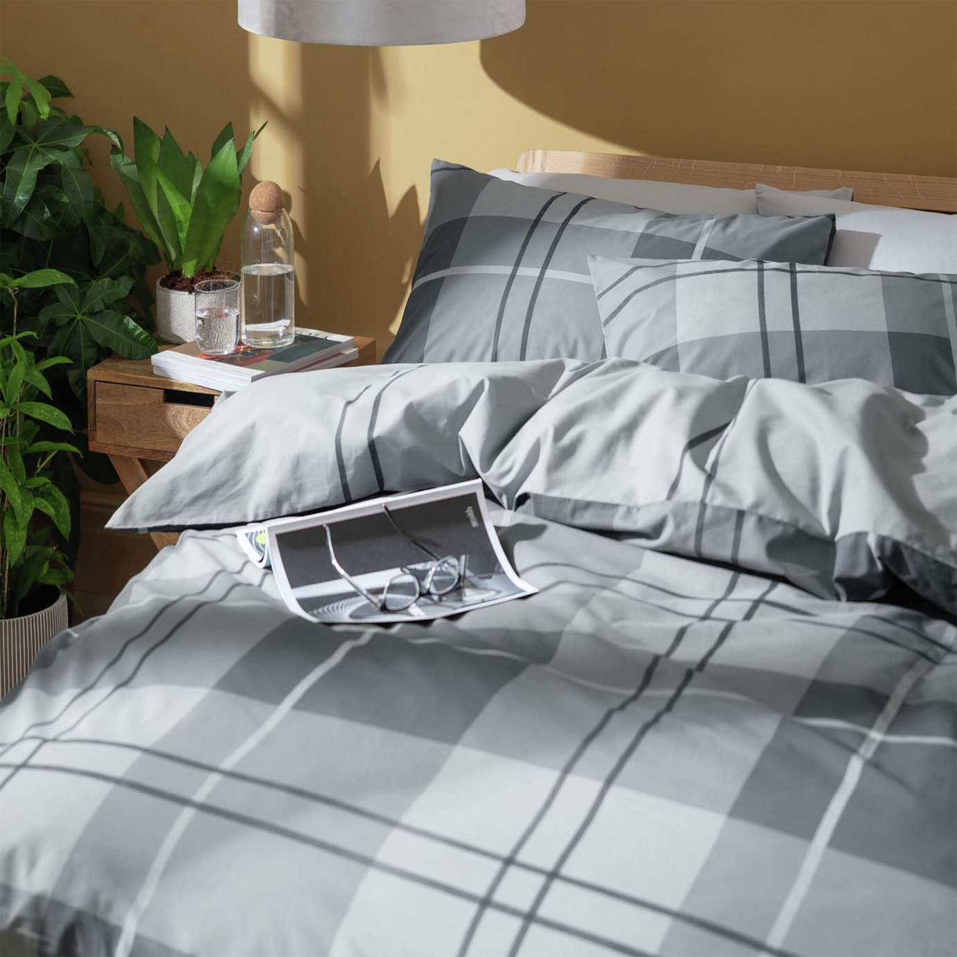 Habitat Check Charcoal Grey Bedding Set