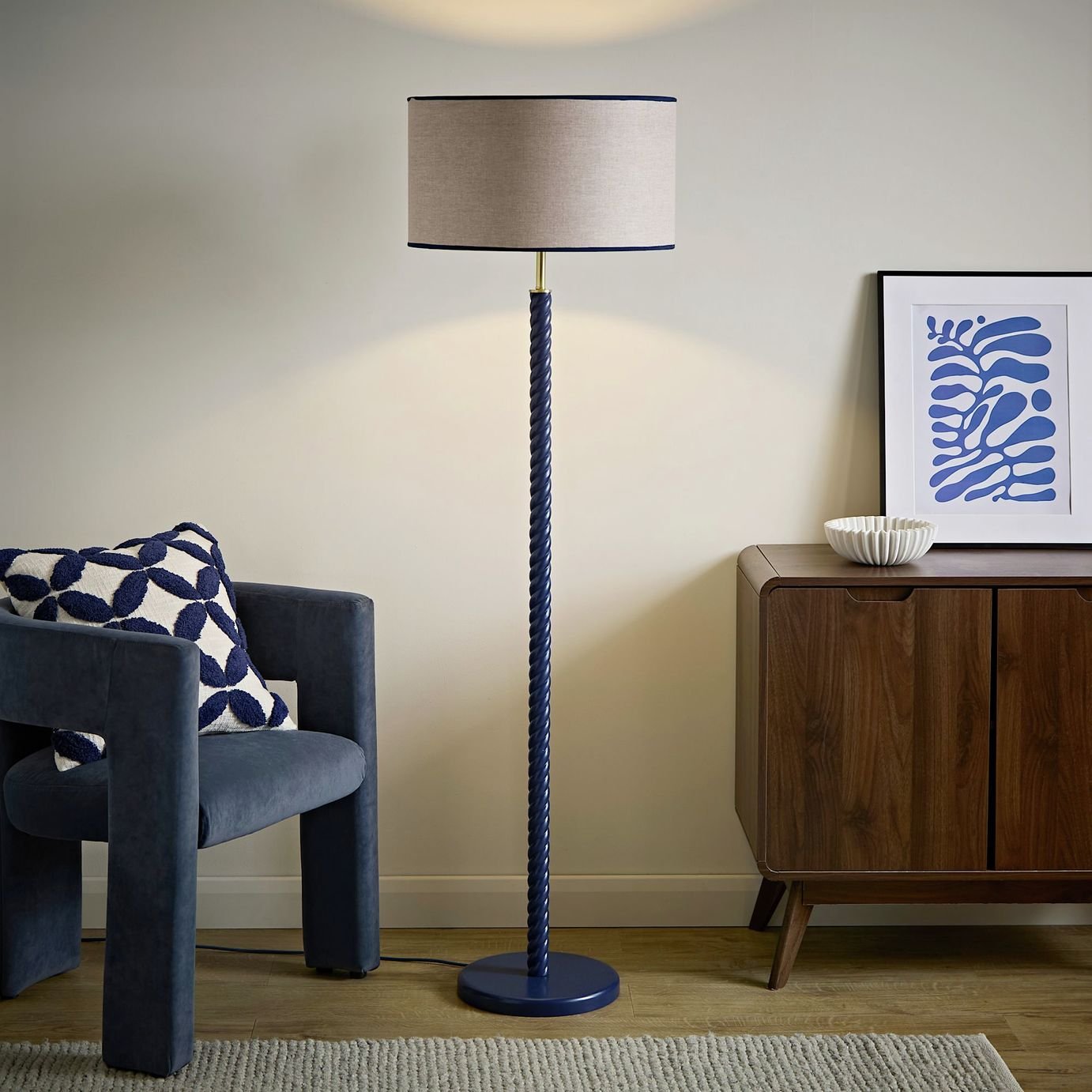 ValueLights Amara Wood Barley Twist Floor Lamp - Navy Blue