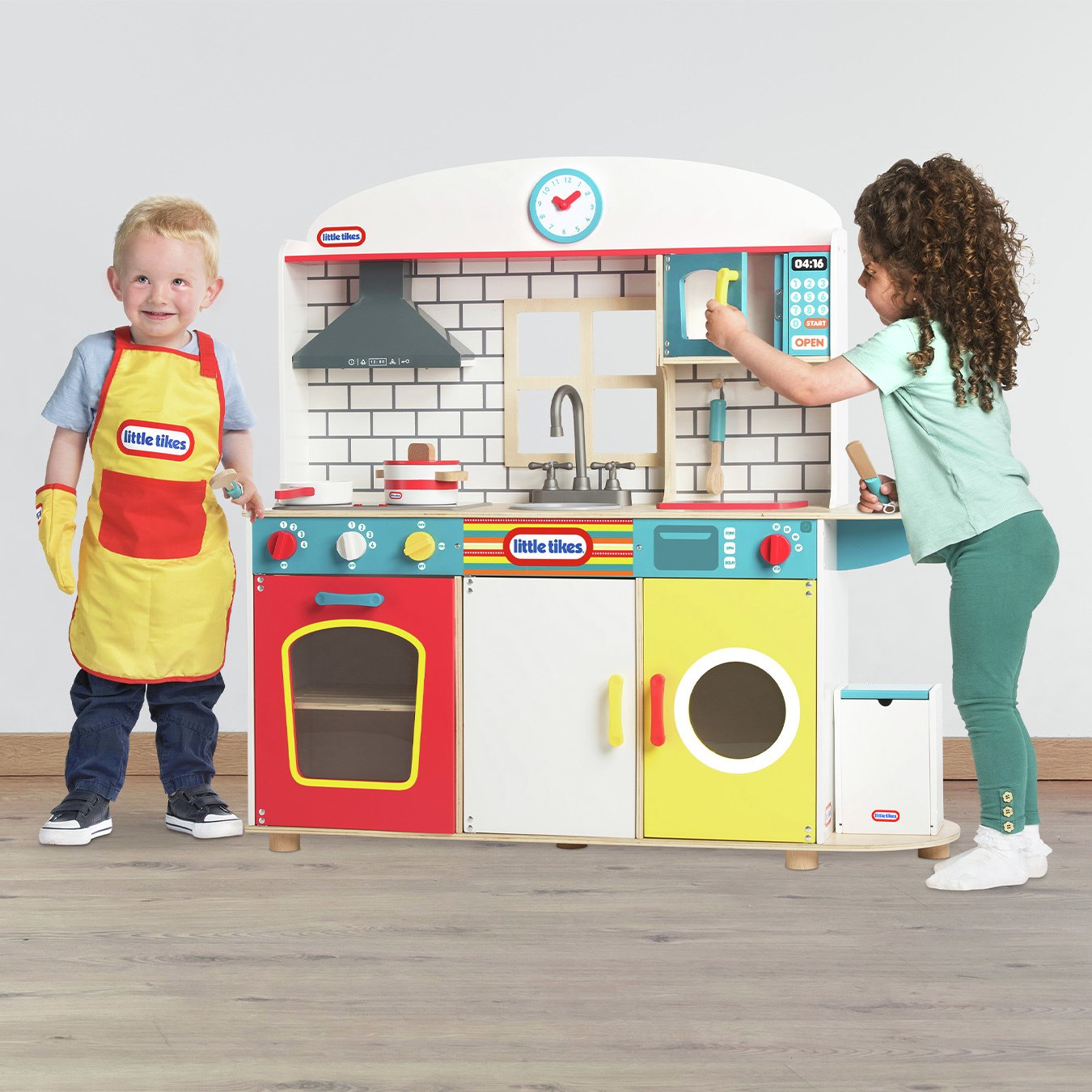 little tikes wooden kitchen argos