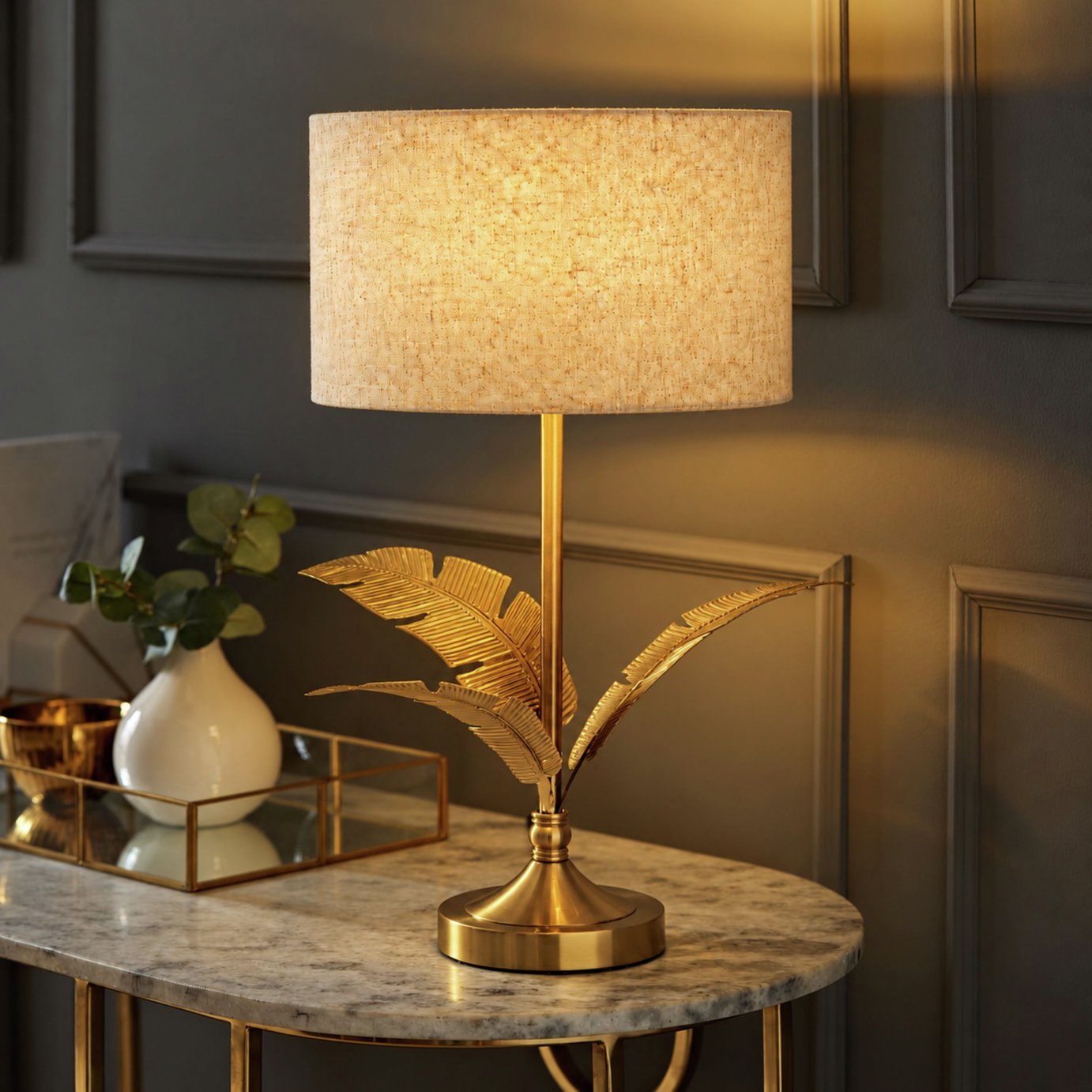 ValueLights Christina Metal Leaf Table Lamp - Gold