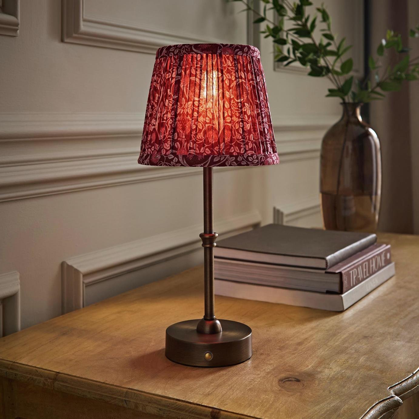 ValueLights Lowe Brass LED Floral Table Lamp - Burgundy
