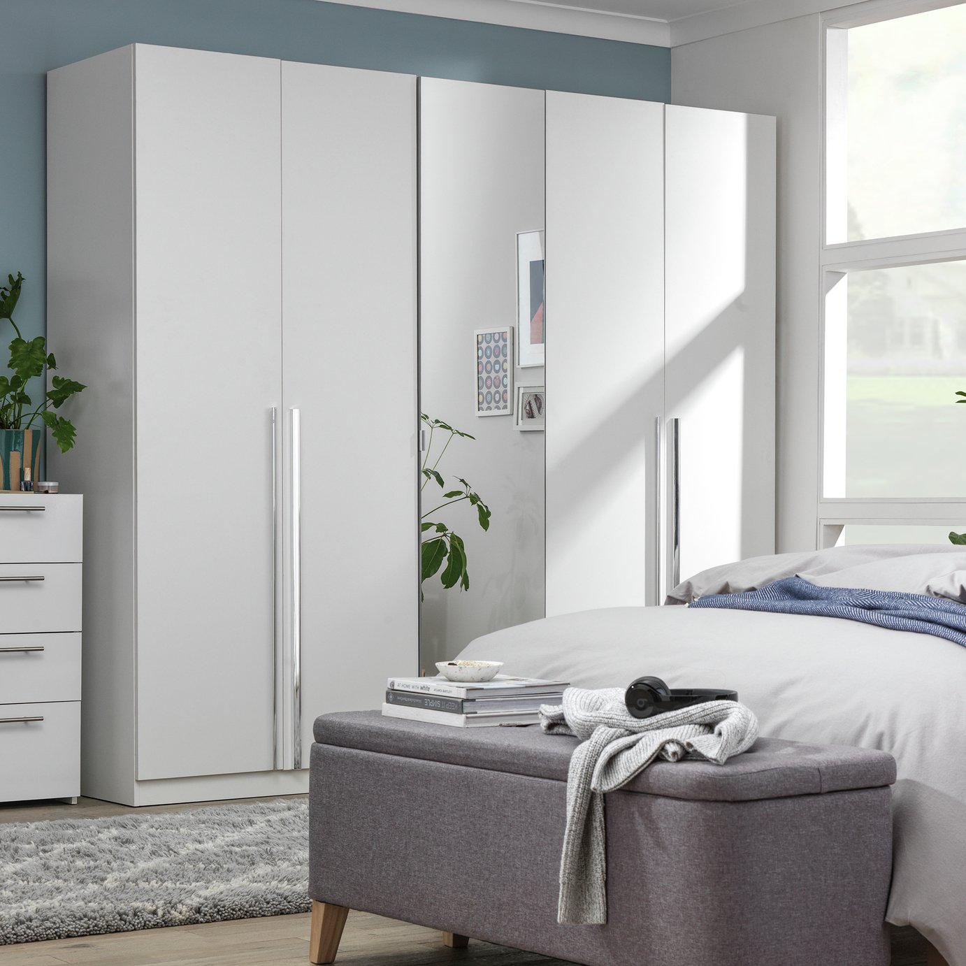 Habitat Munich 5 Door Mirror Wardrobe