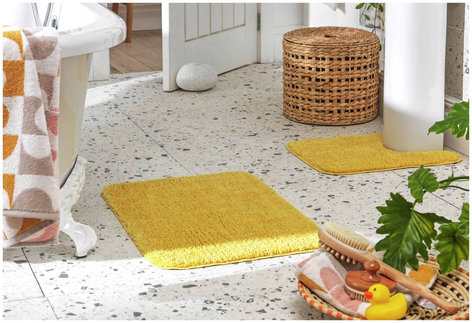 Argos Home Tufted Bath & Pedestal Mat Set