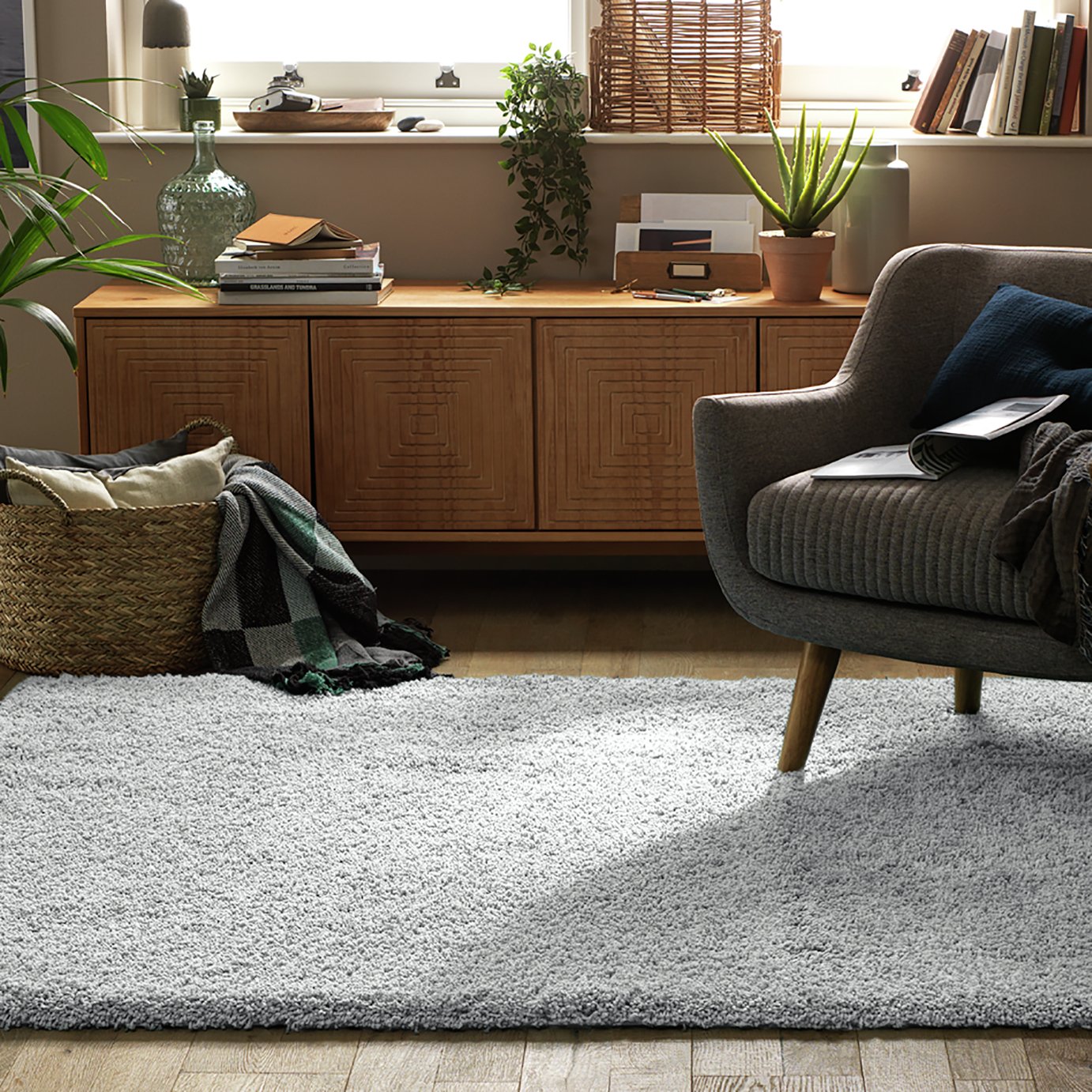 Habitat Noodle Plain Grey Shaggy Rug - 160x230cm