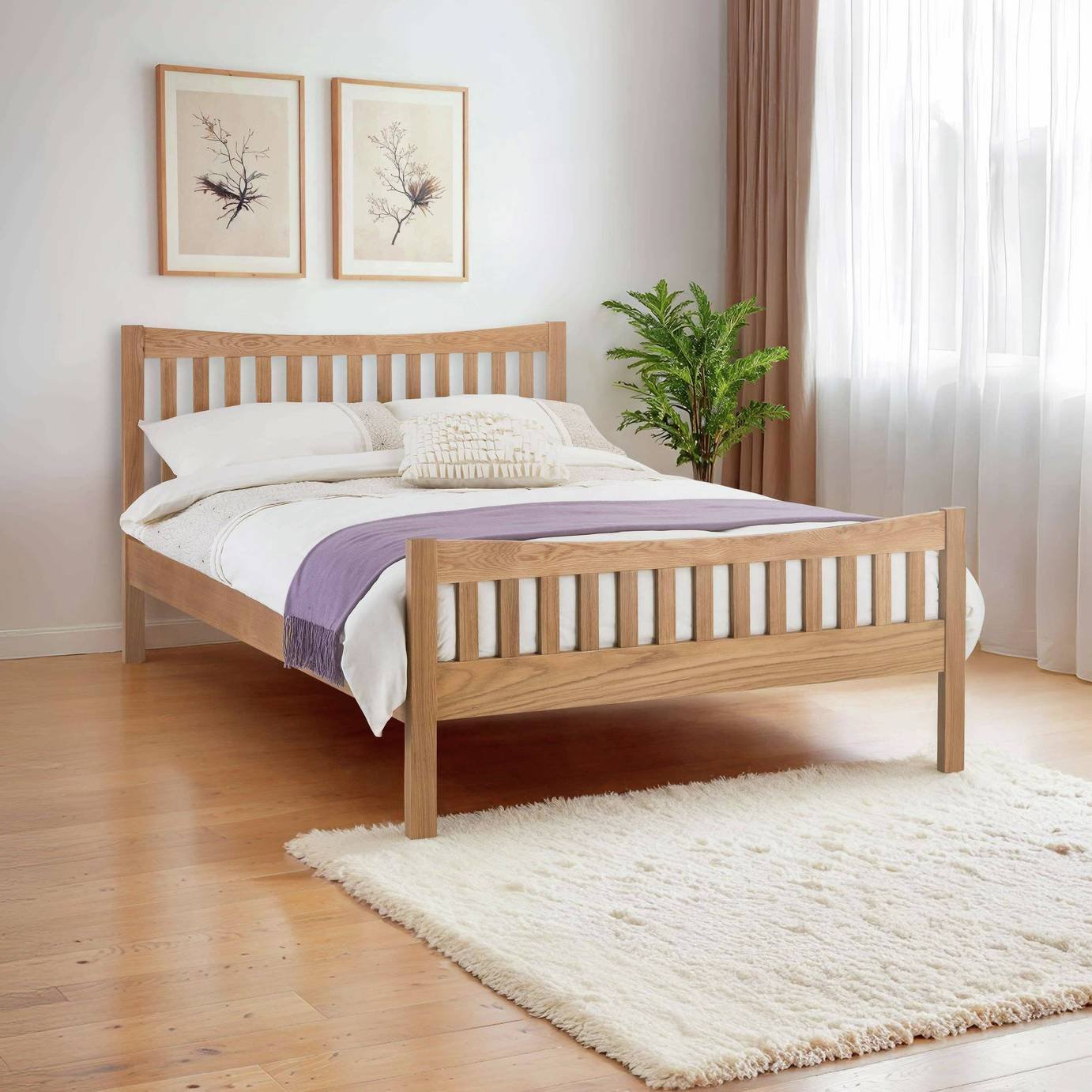 Julian Bowen Bergamo Kingsize Bedframe - Oak
