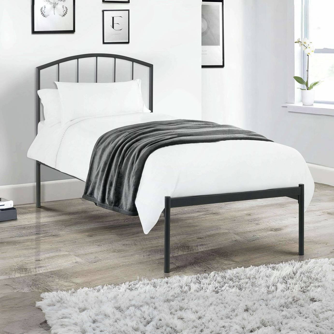Julian Bowen Onyx Bedframe