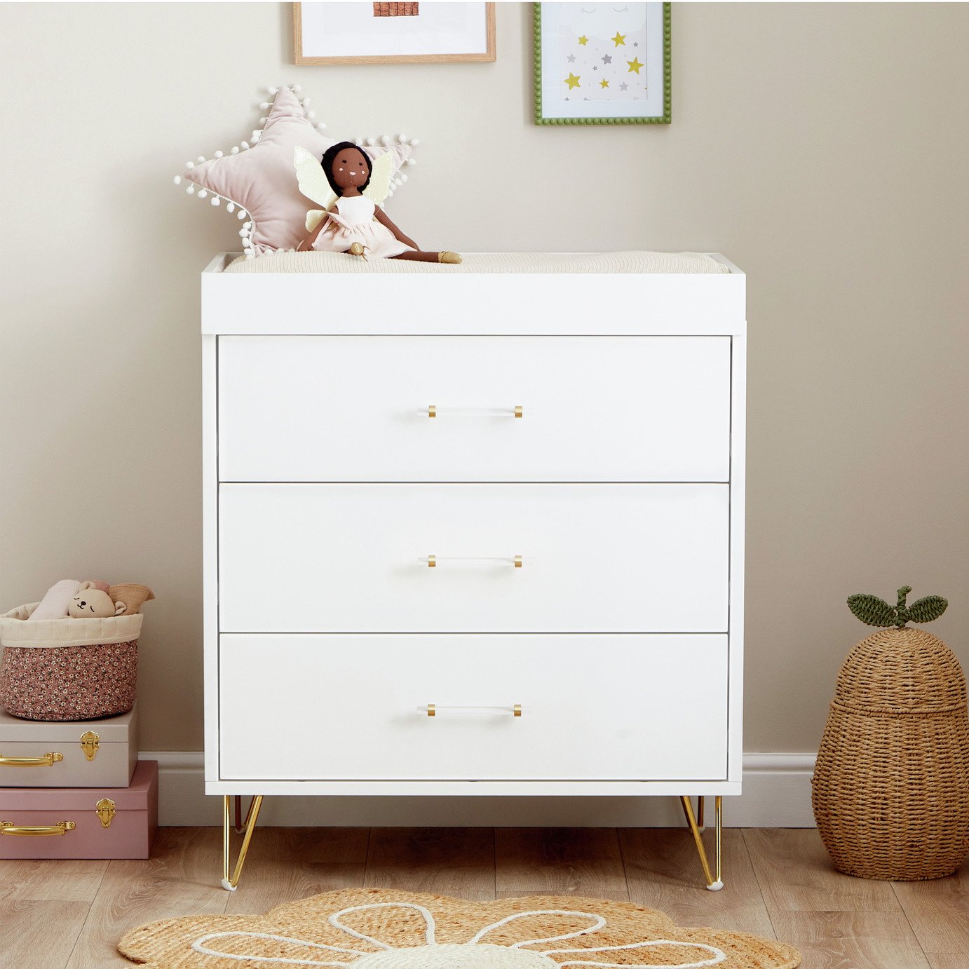 Babymore Kimi Changing Unit - Acrylic