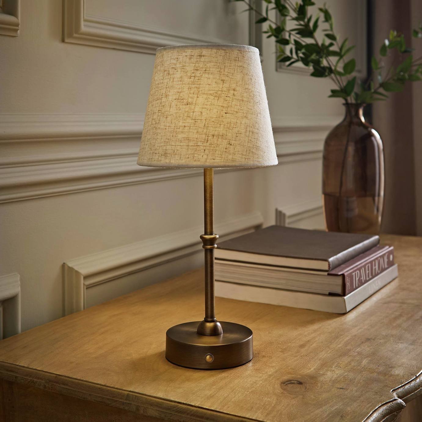 ValueLights Lowe Brass LED Rechargeable Table Lamp