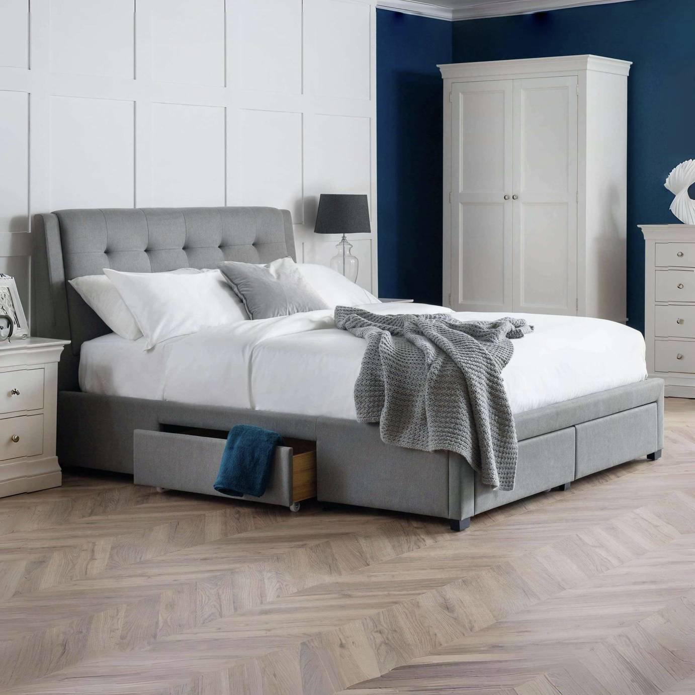 Julian Bowen Fullerton Kingsize Linen 4 Drawer Storage Bedframe - Grey