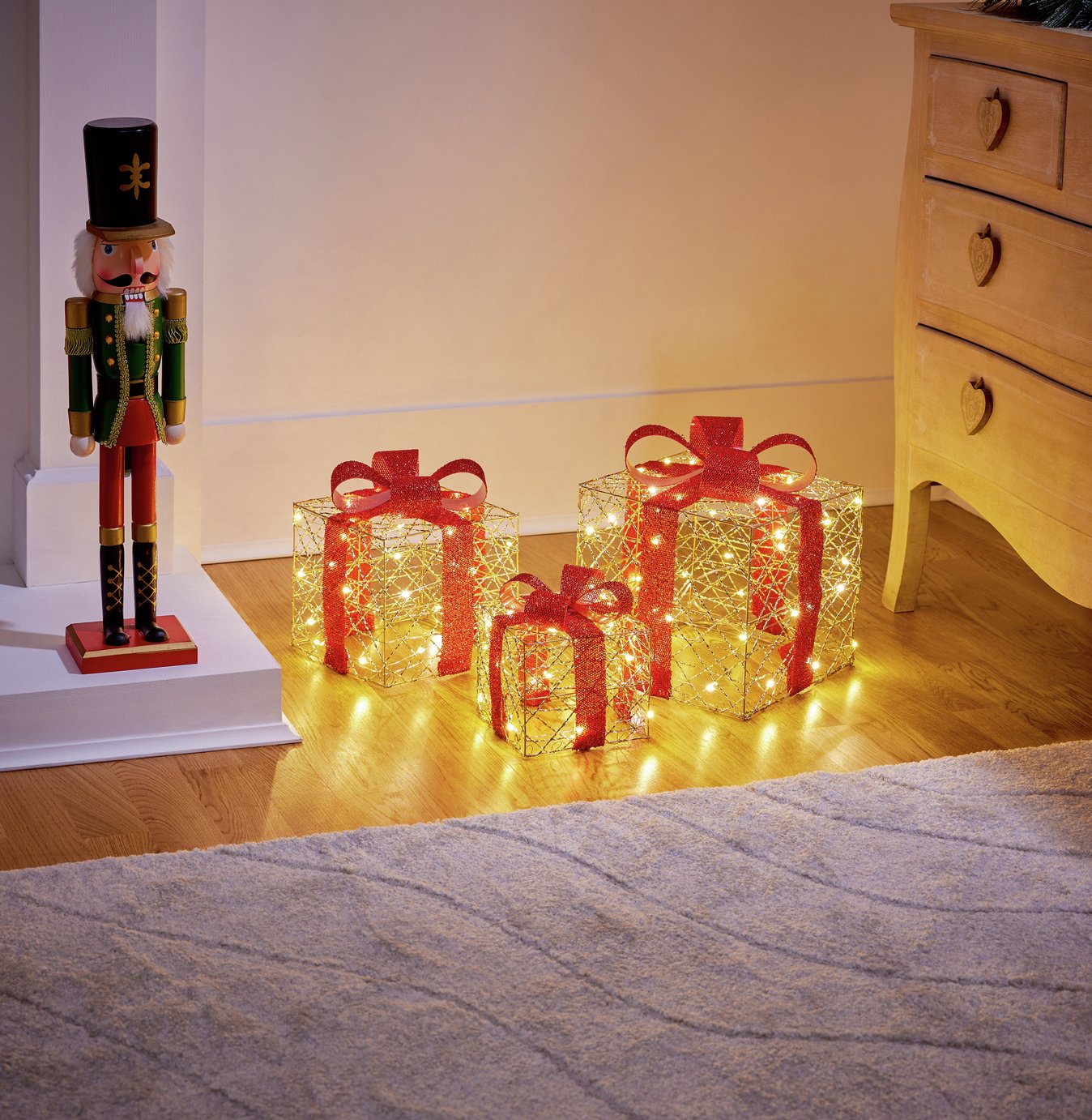 Premier Decorations Christmas Pack of 3 Golden Elegance Parcels Decoration