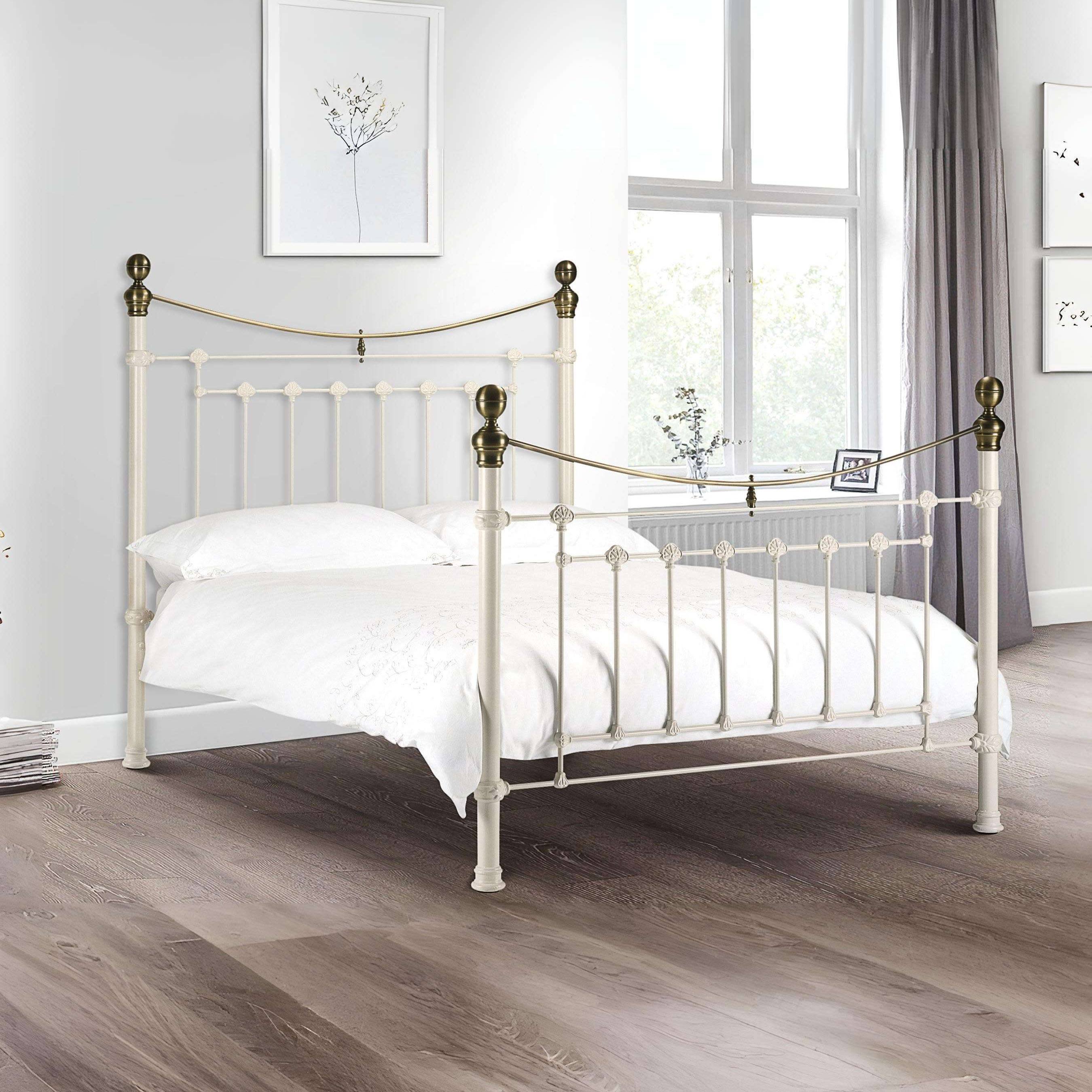 Julian Bowen Victoria Bedframe