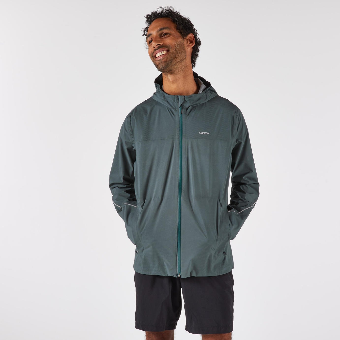 Decathlon Men's Run 500 Waterproof Trail Running Jacket - Smoked Green
