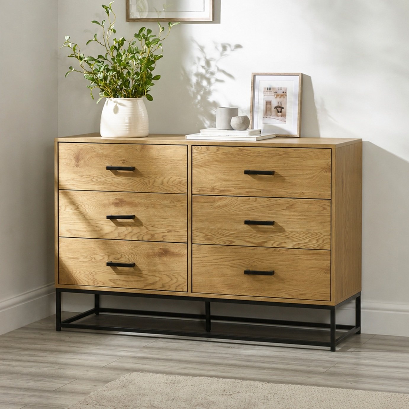 Julian Bowen Harlow 6 Drawer Chest - Brown