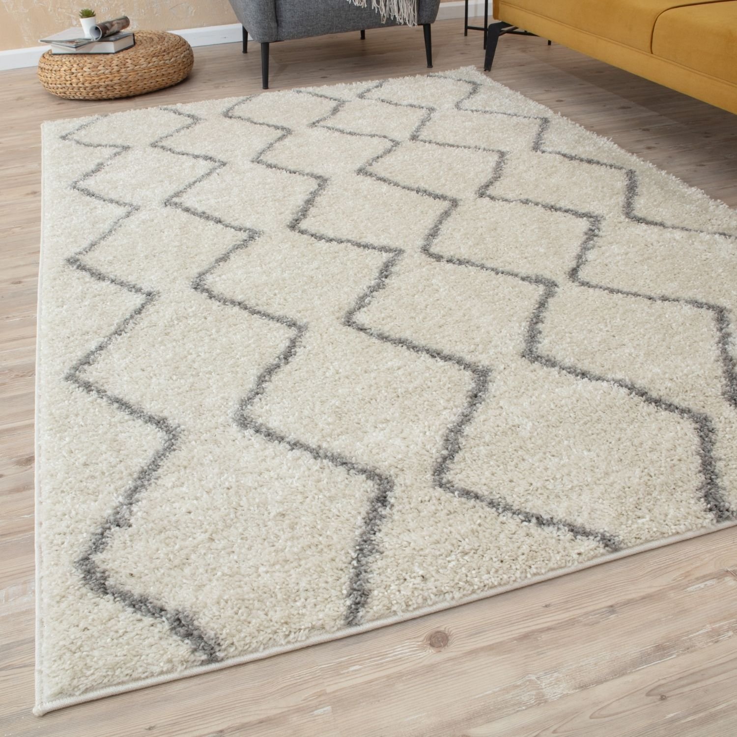 The Rugs Cream and Grey Moroccan Shaggy Zigzag Rug - 60 x 110cm