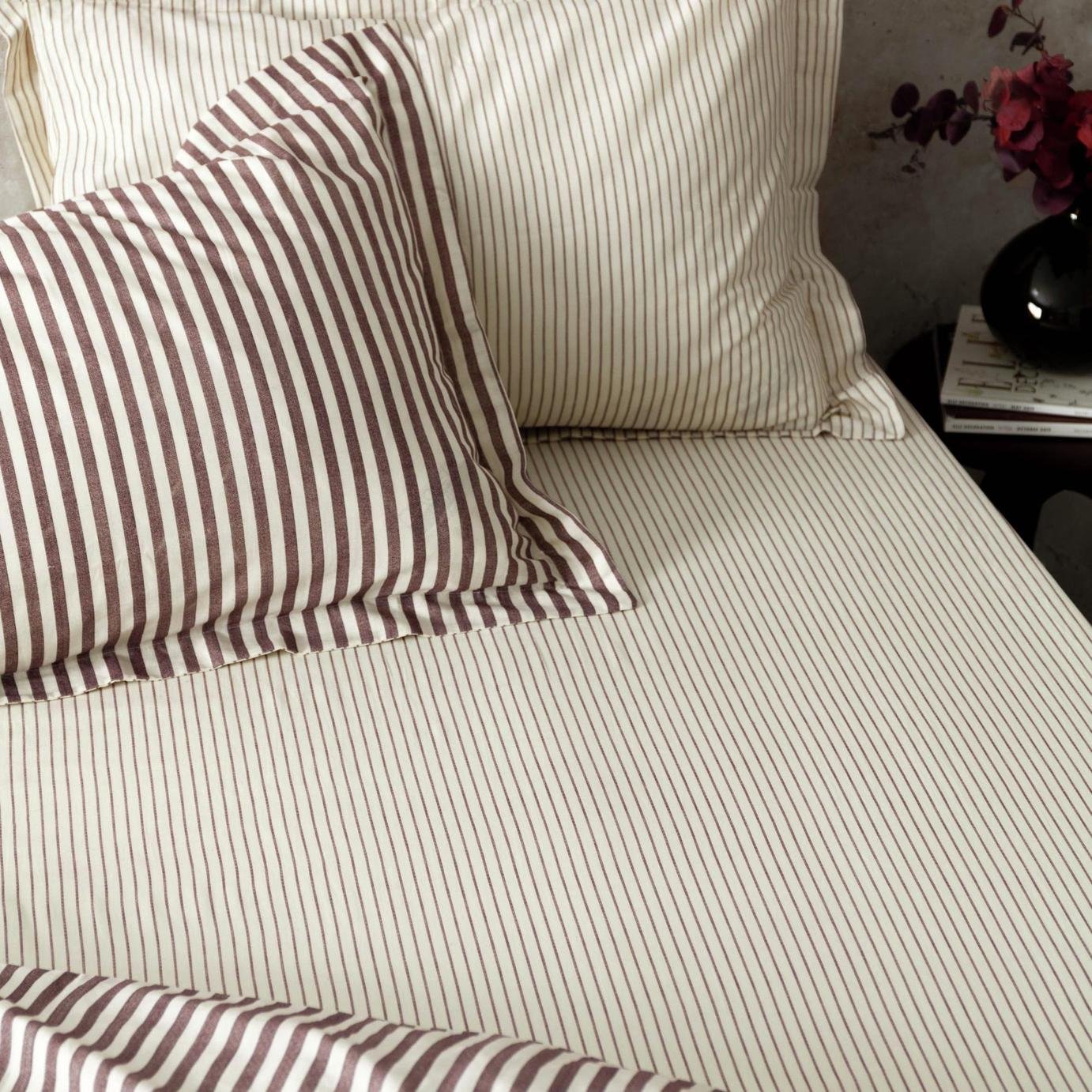 Yard Hebden Cotton Stripe Red Fitted Sheet