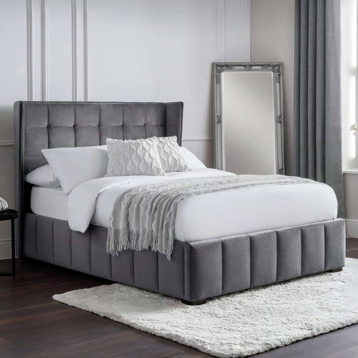 Julian Bowen Gatsby Kingsize Velvet Bedframe - Grey