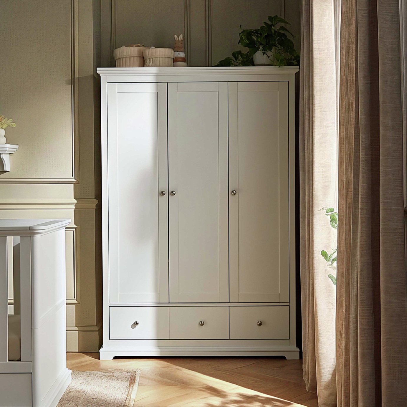 CuddleCo Kids Beaumont 3 Door 2 Drawer Wardrobe - White