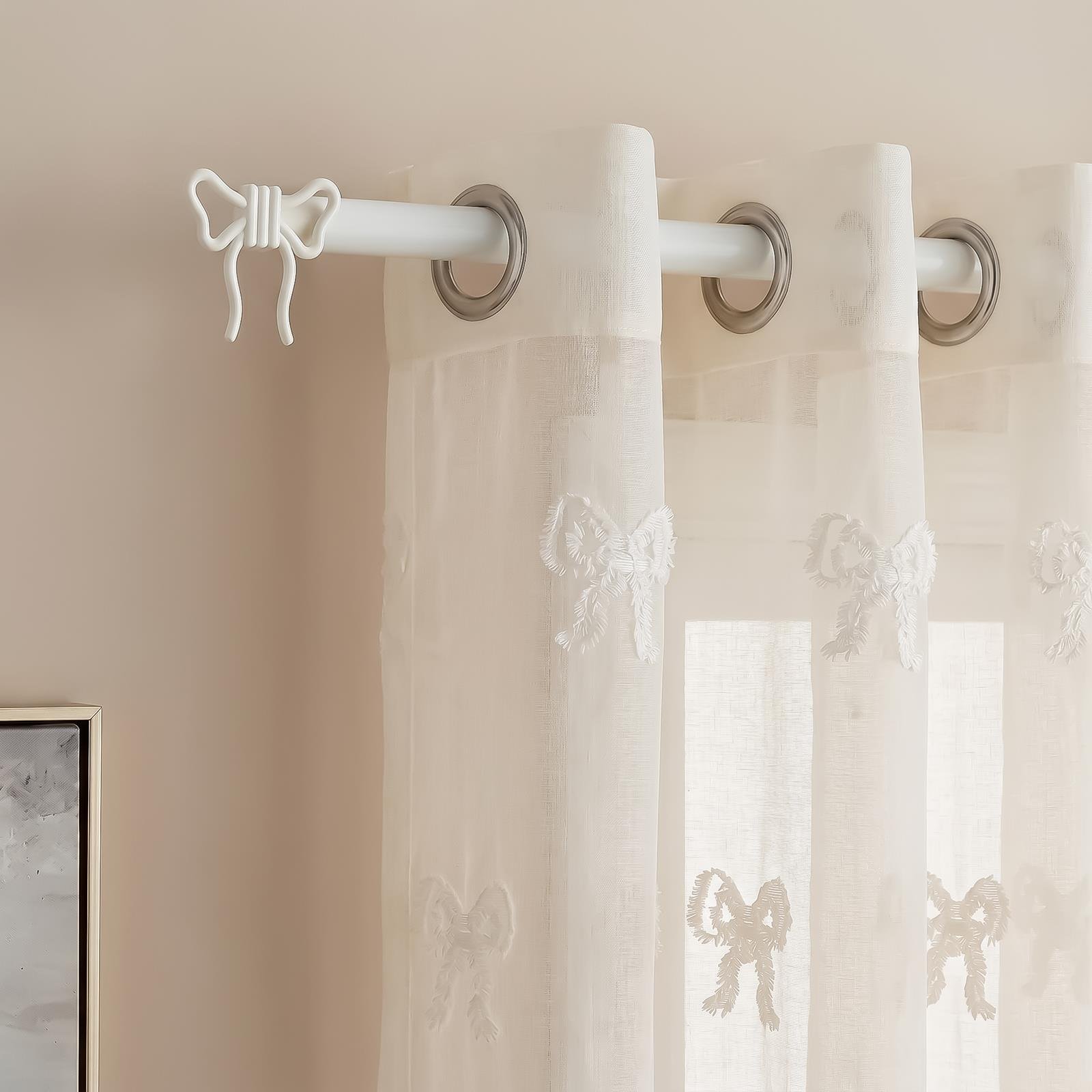 OHS 16mm Bow Extendable Curtain Pole 120-220cm - Cream