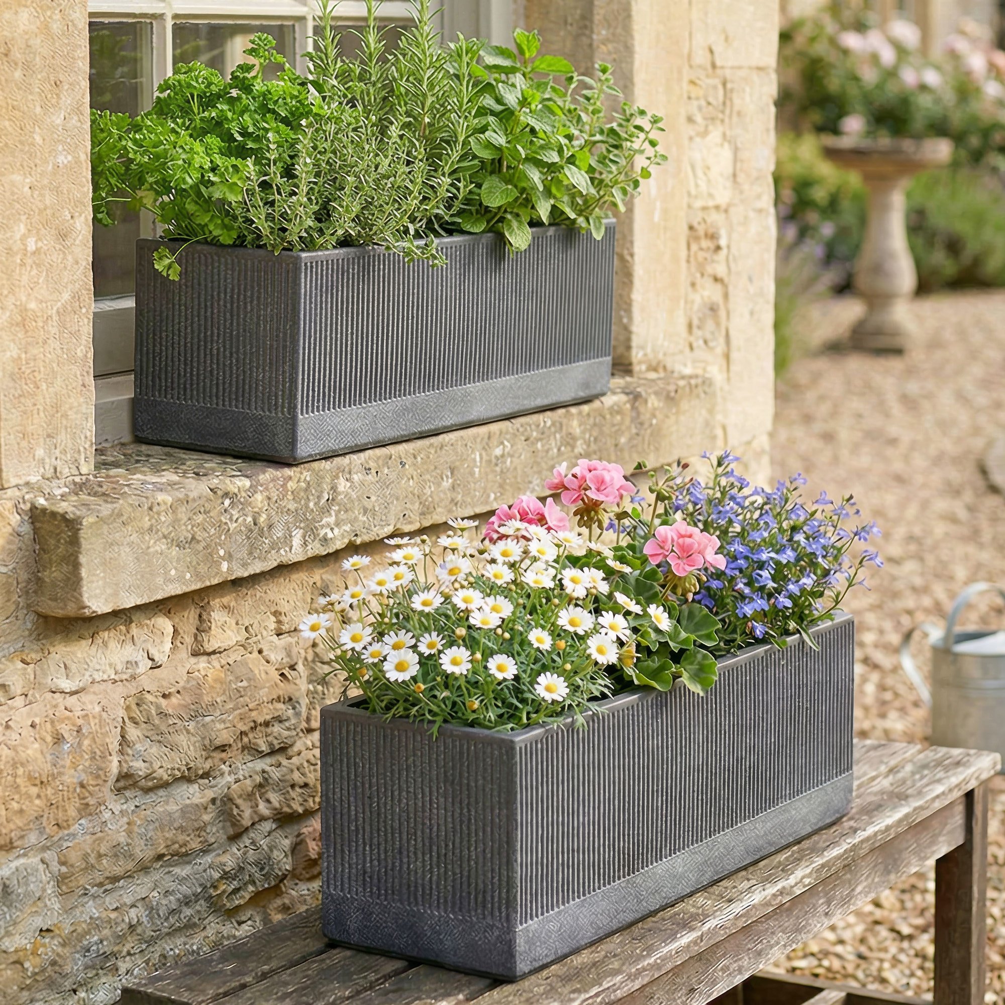 Dibor Set of 2 Fibre Clay Summer Outdoor Garden Planters - Charcoal Dusk