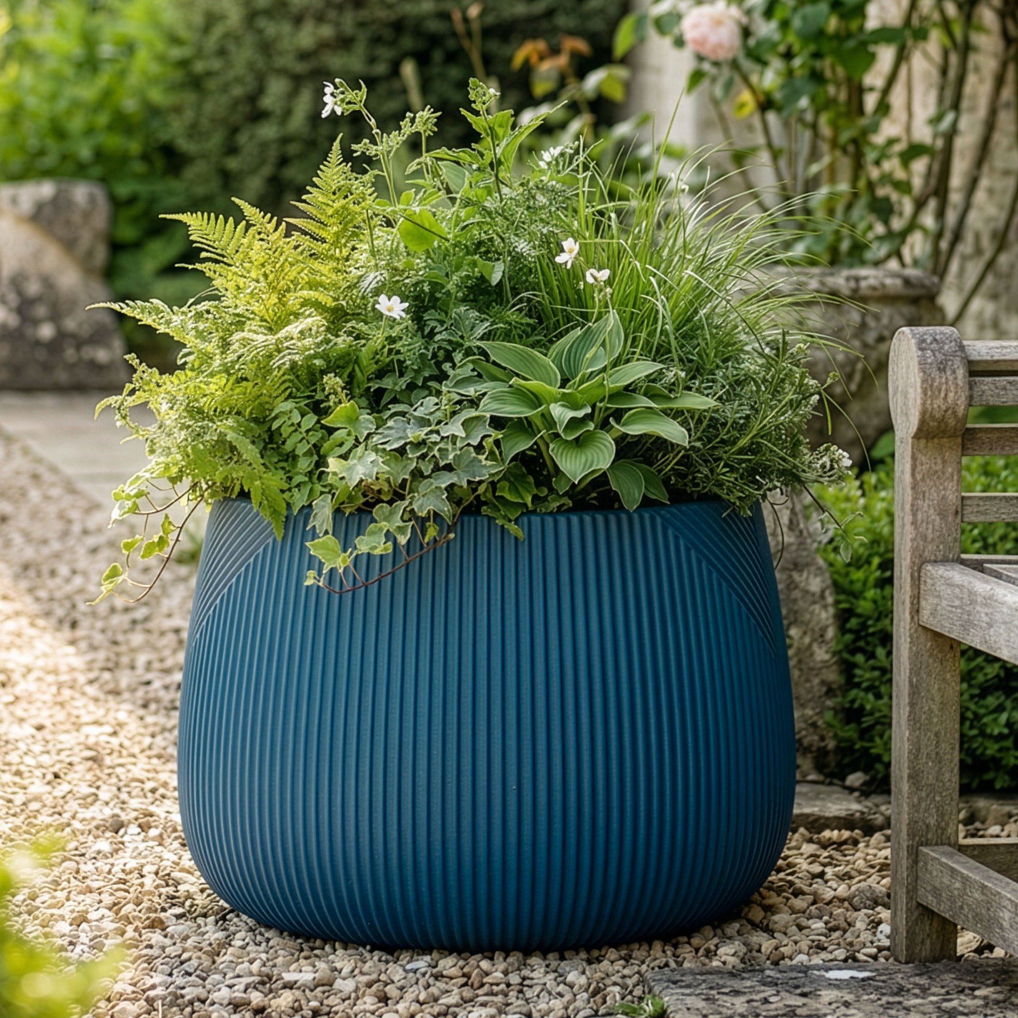 Dibor Large Fibre Clay Outdoor Garden Planter – Blue