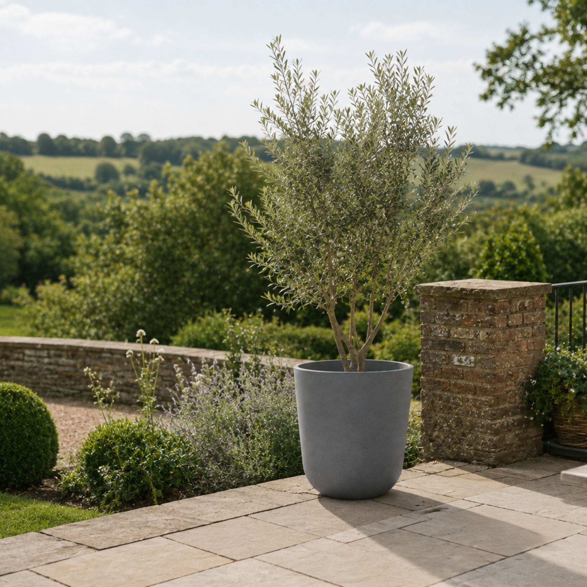Fargro Home and Garden 59L Polystone Egg Round Plant Pot - Light Grey