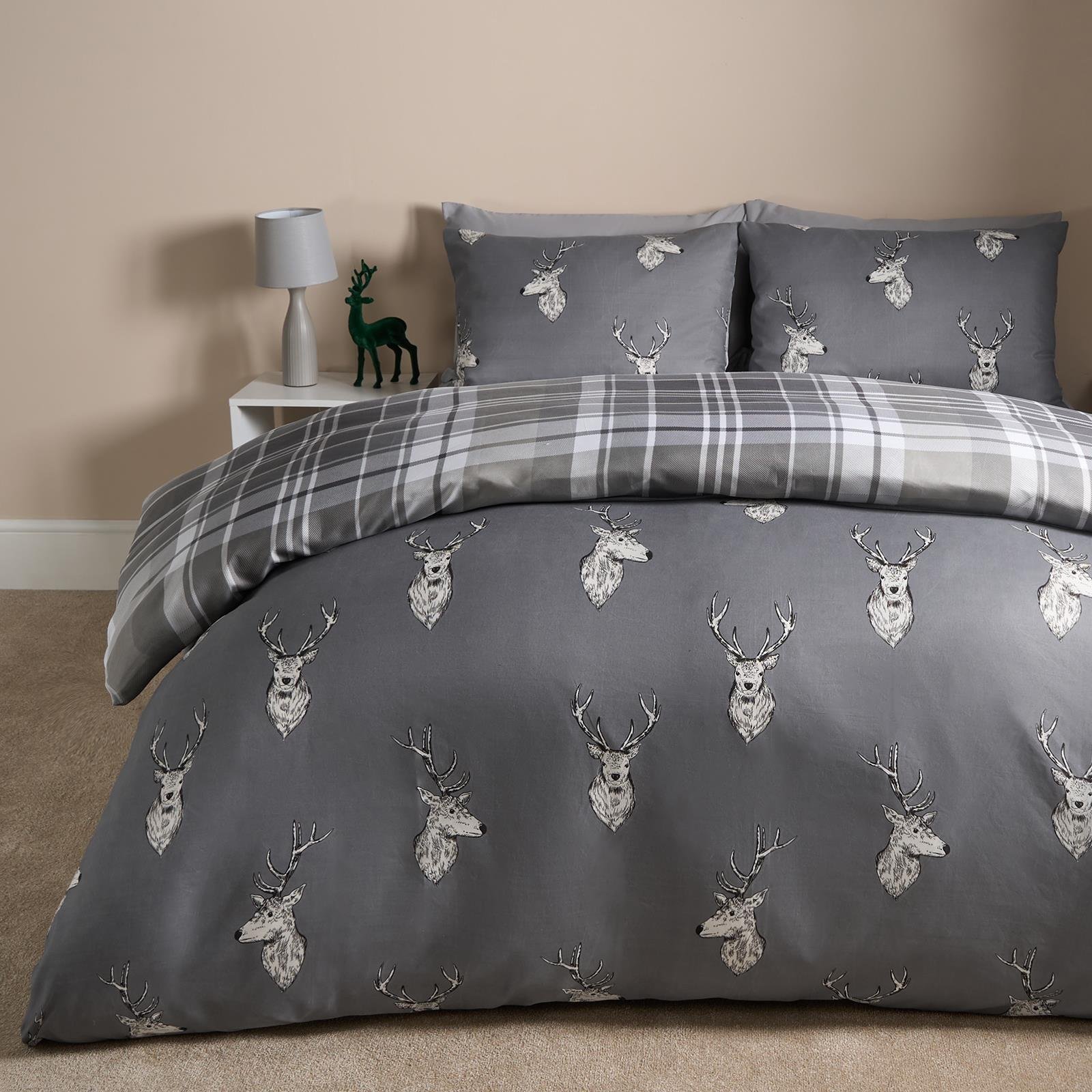 OHS Stag Duvet Cover Check Bedding Set Christmas Winter Charcoal - Double
